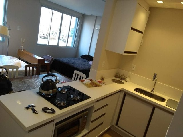 Foto 5 de Apartamento 1 dorm à venda · Centro, Balneário Camboriú