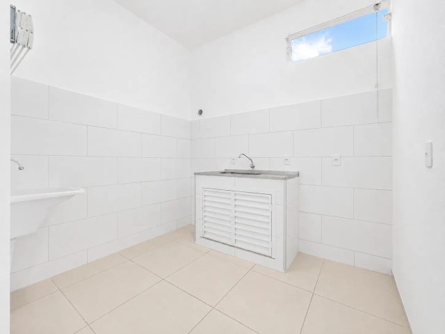 Foto 5 de Apartamento kitnet 1 dormitório para alugar · São João, Itajaí · Residencial Maria Cristina · 26 m² · KN0002
