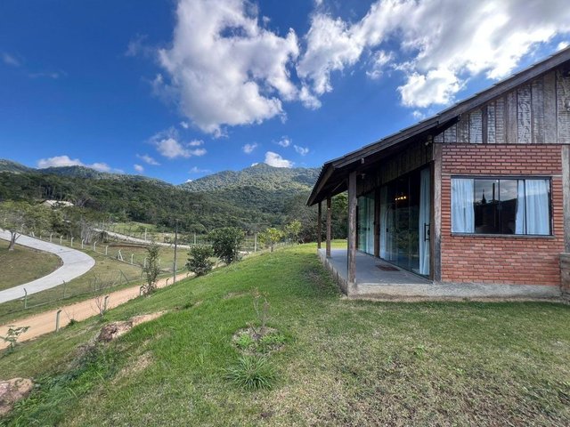 Foto 1 de Chácara 1 dorm à venda · Rio do Meio, Itajaí