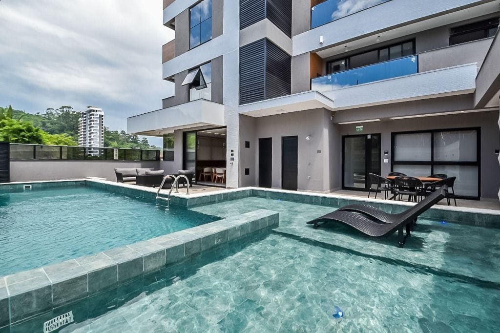 Foto 12 de Cobertura Triplex com 3 suítes à venda, 303 m² - Fazenda - Itajaí/SC