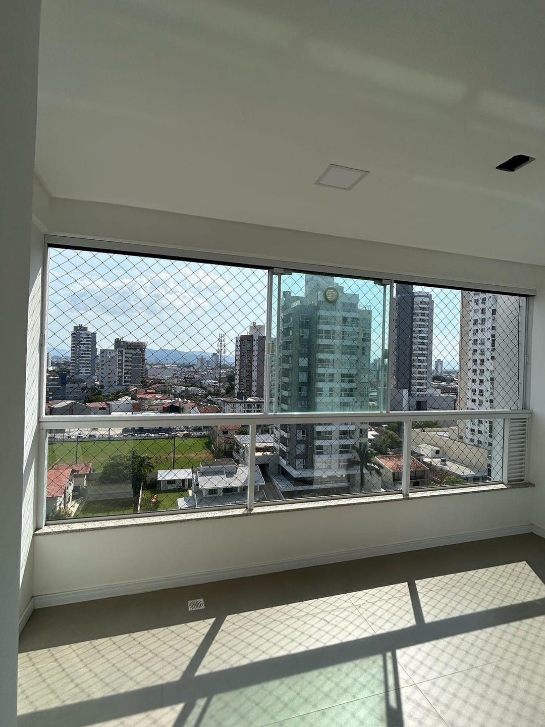 Foto 1 de Apartamento semimobiliado 1 suíte + 1 dormitório - à venda, Vila Operária, Itajaí, SC
