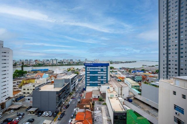 Foto 5 de Apartamento 1 suíte + 2 dorms à venda · Centro, Itajaí · LIBERATO