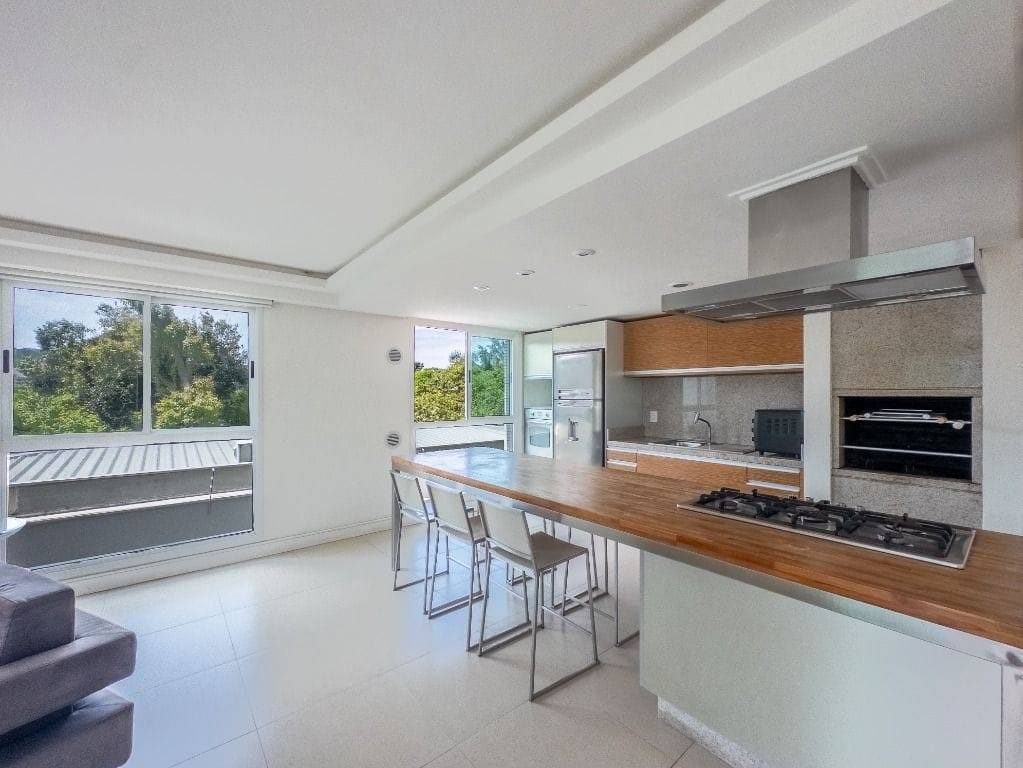 Foto 5 de Apartamento Semimobiliado - 1 suíte + 1 dormitório à venda, Praia Brava, Itajaí, SC