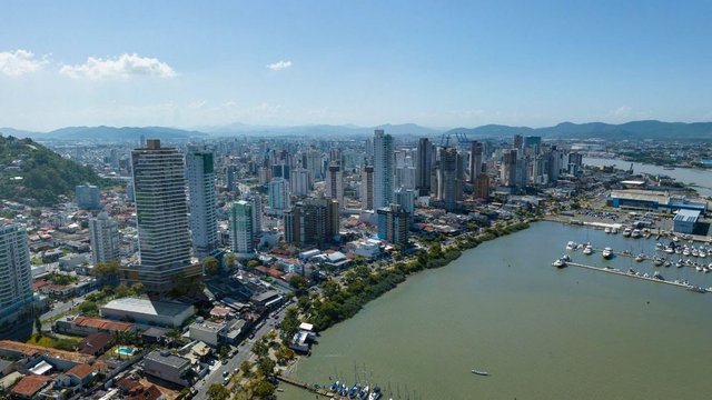 Foto 2 de Apartamento 2 suítes + 2 dorms à venda · Fazenda, Itajaí