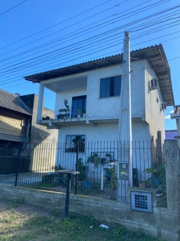 Foto 1 de Sobrado 3 dorms à venda · Murta, Itajaí