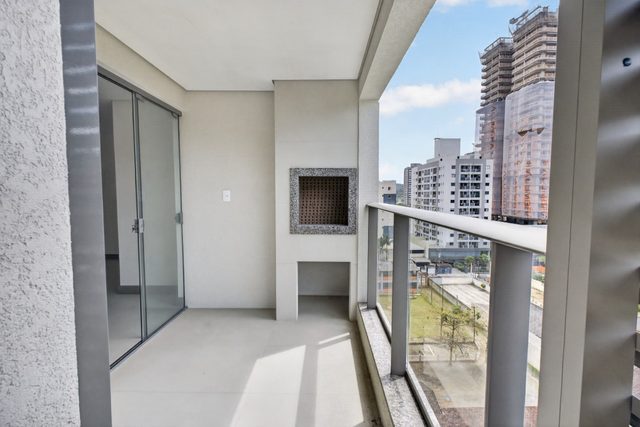 Foto 1 de Apartamento com 3 quartos à venda na Praia Brava, Itajaí