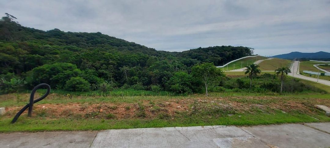 Foto 1 de Terreno à venda 205m², Rio do Meio, Itajaí, SC