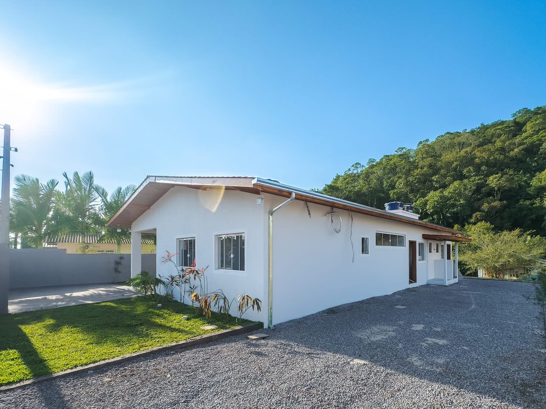 Foto 2 de Casa com 3 suítes quintal à venda, Paciência, Itajaí, SC