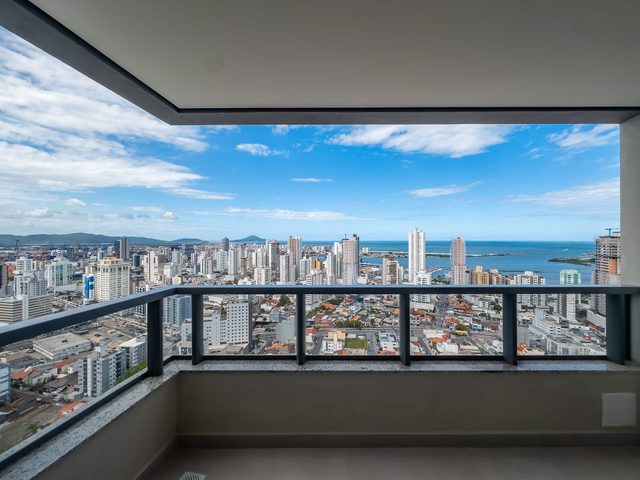 Foto 4 de Apartamento 1 suíte + 2 dorms à venda · Centro, Itajaí · Monte Solaro · 105 m² · AP1737
