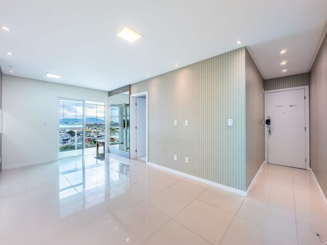 Foto 1 de Apartamento com 2 dormitórios para alugar, 65 m² por R$ 4.000,00/mês - São Judas - Itajaí/SC