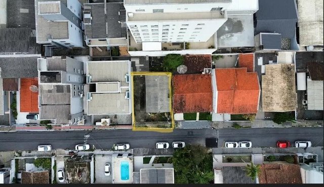 Foto 1 de Terreno à venda · Fazenda, Itajaí · 70 m²