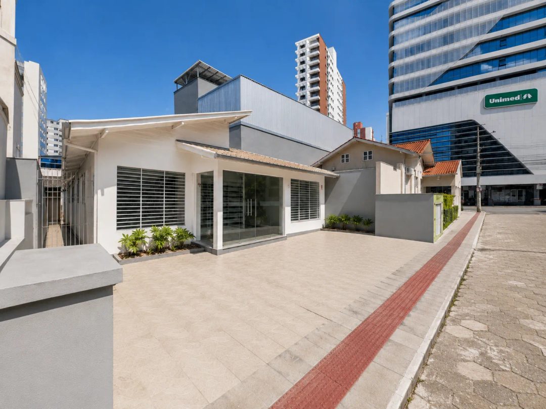 Foto 1 de Casa para locação com 200m² de área útil , Centro, Itajaí, SC