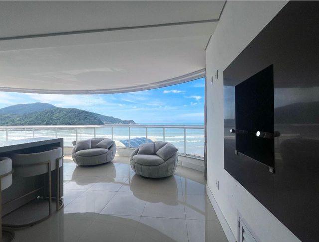 Foto 1 de Apartamento 3 suítes à venda · Gravatá, Navegantes