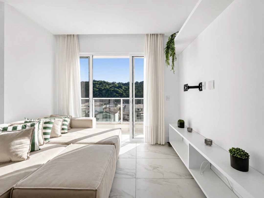 Foto 3 de Apartamento para locação mobiliado com 2 suítes, 2 vagas , Praia Brava de Itajaí, Itajaí, SC