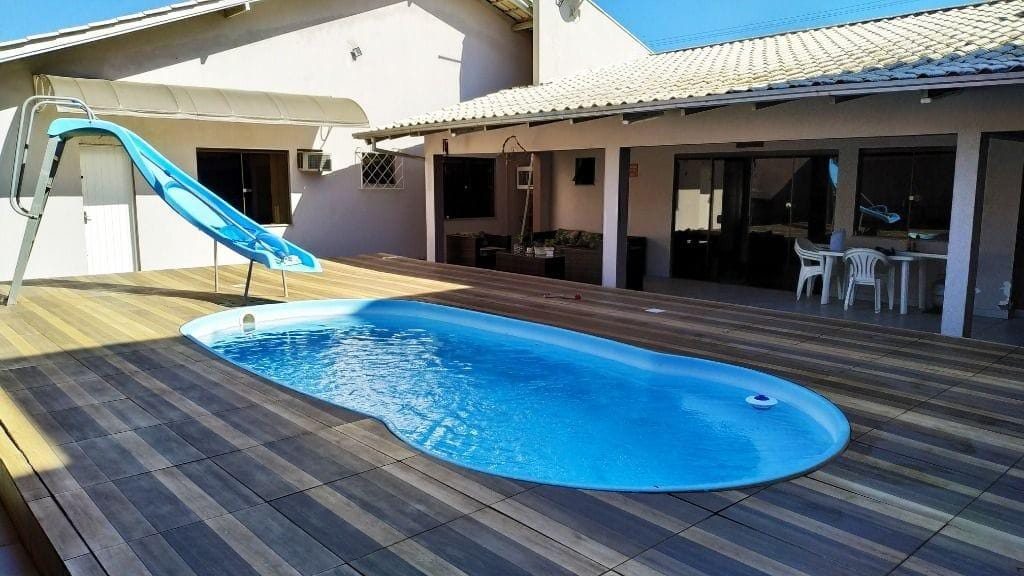 Foto 2 de Casa com 1 suíte + 2 dormitórios à venda, Centro, Itajaí, SC