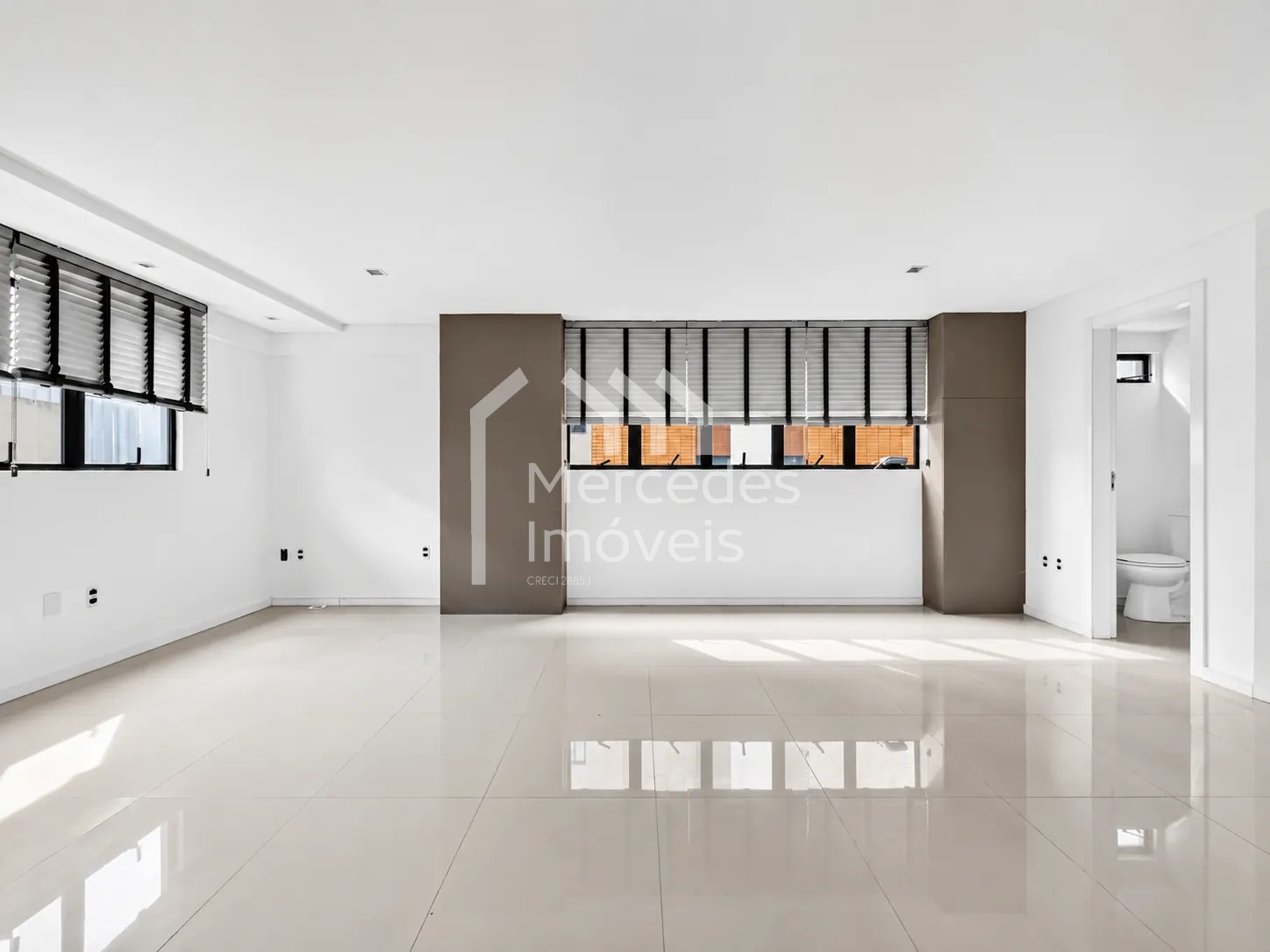 Foto 4 de Sala para locação com 39m², Centro, Itajaí, SC