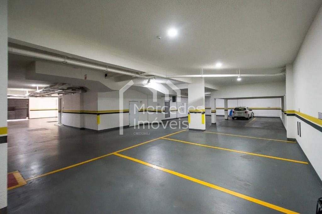 Foto 33 de Apartamento 2 suítes à venda · Fazenda, Itajaí · LAGO MORAINE · 73 m²