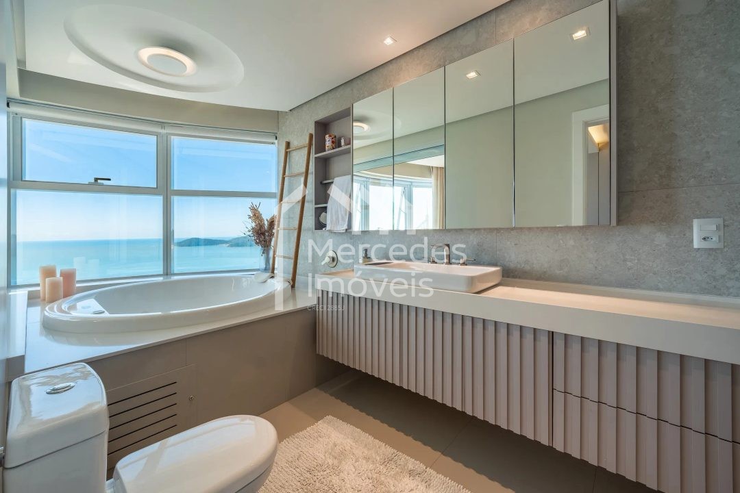Foto 30 de Apartamento 3 suítes à venda · Pioneiros, Balneário Camboriú