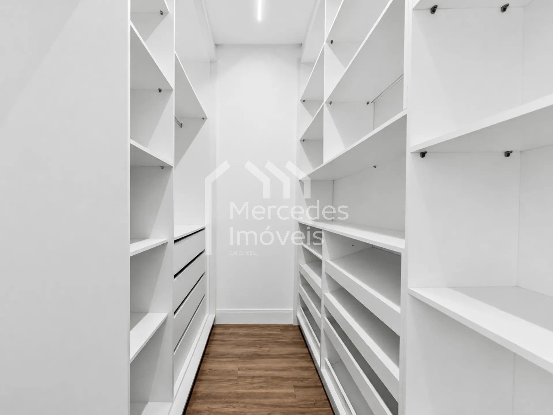 Foto 42 de Apartamento 2 suítes para alugar · Praia Brava de Itajaí