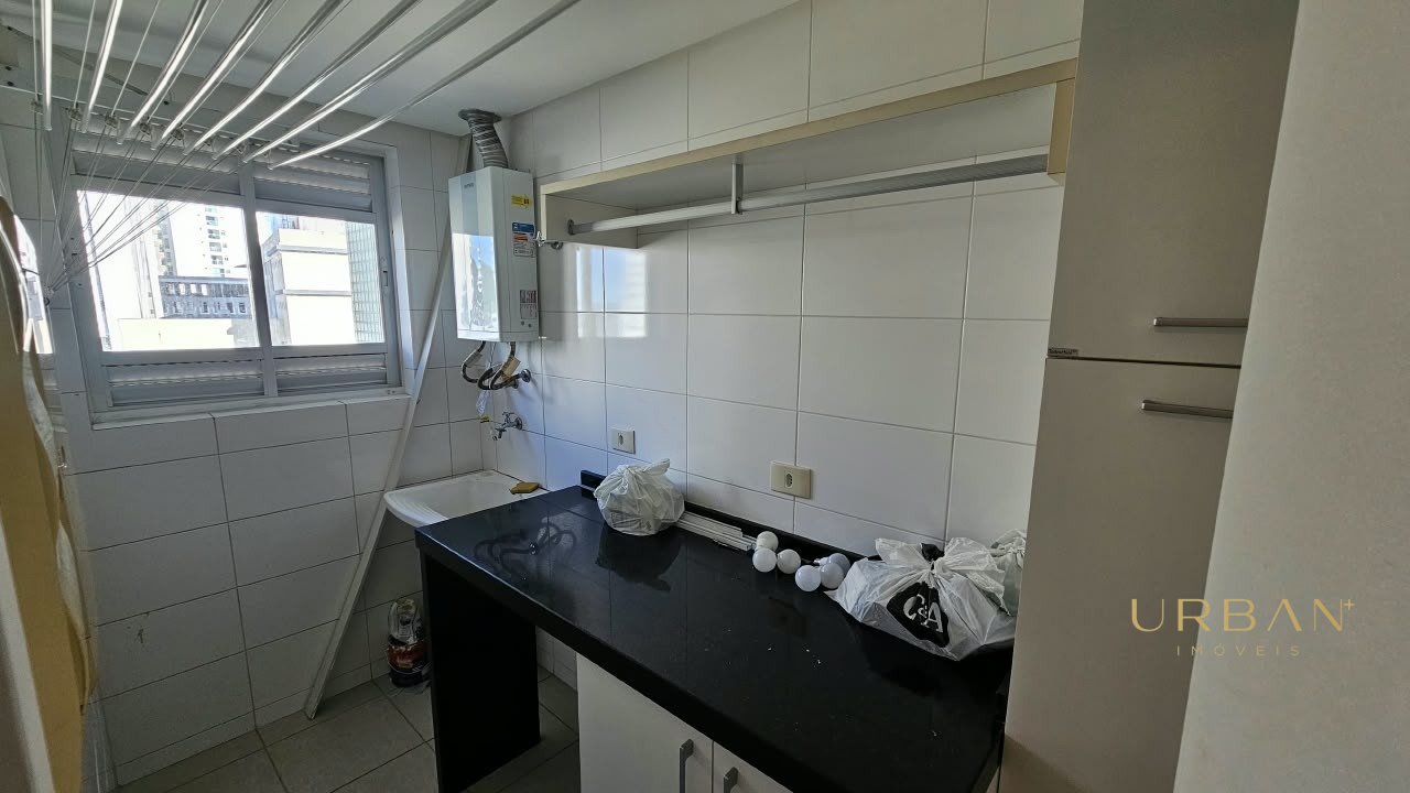 Foto 8 de Apartamento no Centro - 1s+2q e 2 vagas