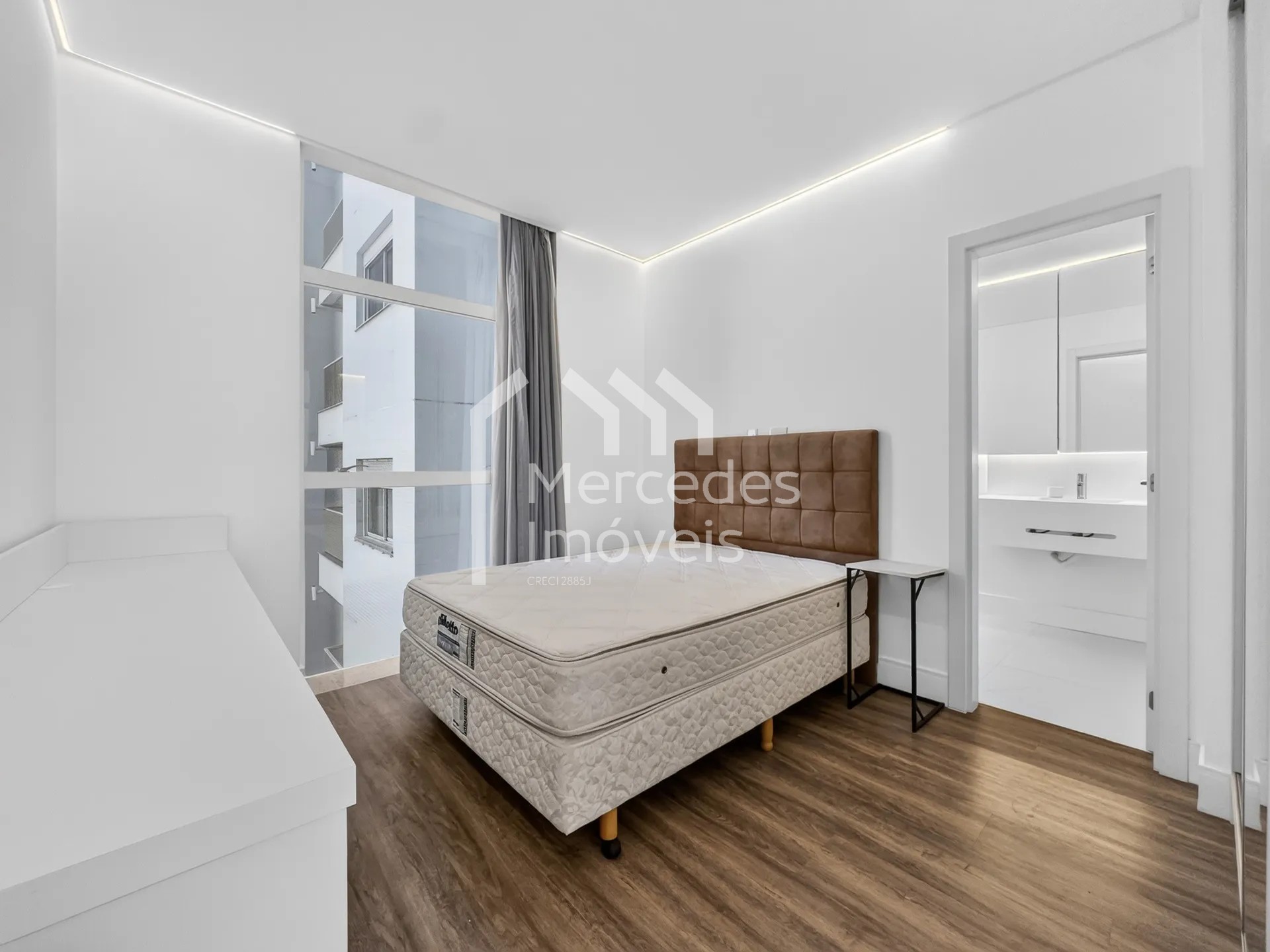 Foto 52 de Apartamento 2 suítes para alugar · Praia Brava de Itajaí