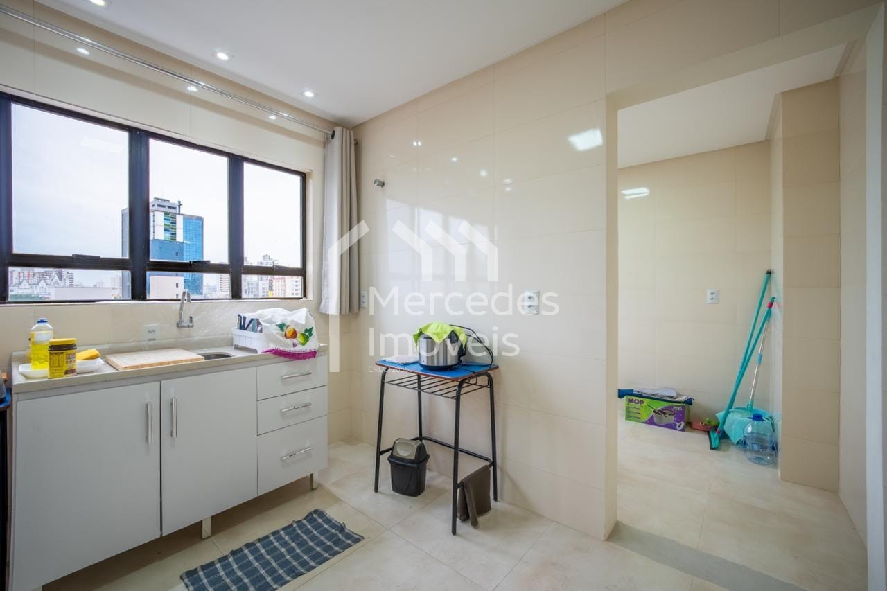 Foto 9 de Apartamento 1 suíte + 2 dorms à venda · Centro, Itajaí · LIBERATO