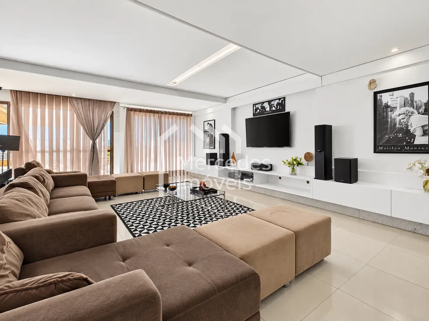 Foto 16 de Apartamento de 2 quartos sendo 1 suíte para locação, Fazenda, Itajaí, SC