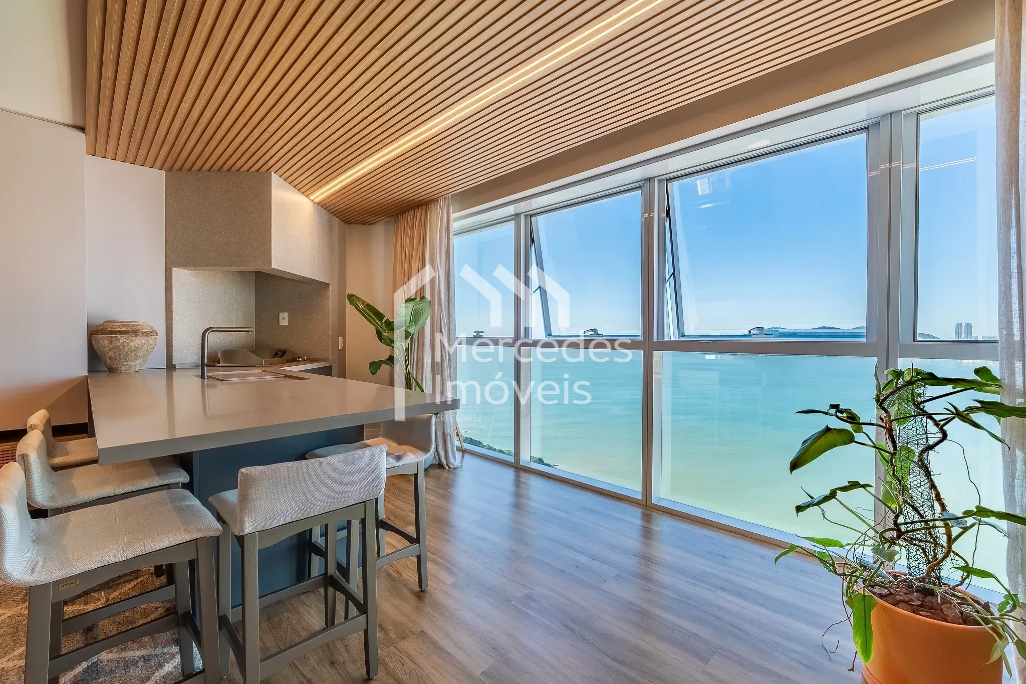 Foto 5 de Apartamento à venda, Pioneiros, Balneário Camboriú, SC