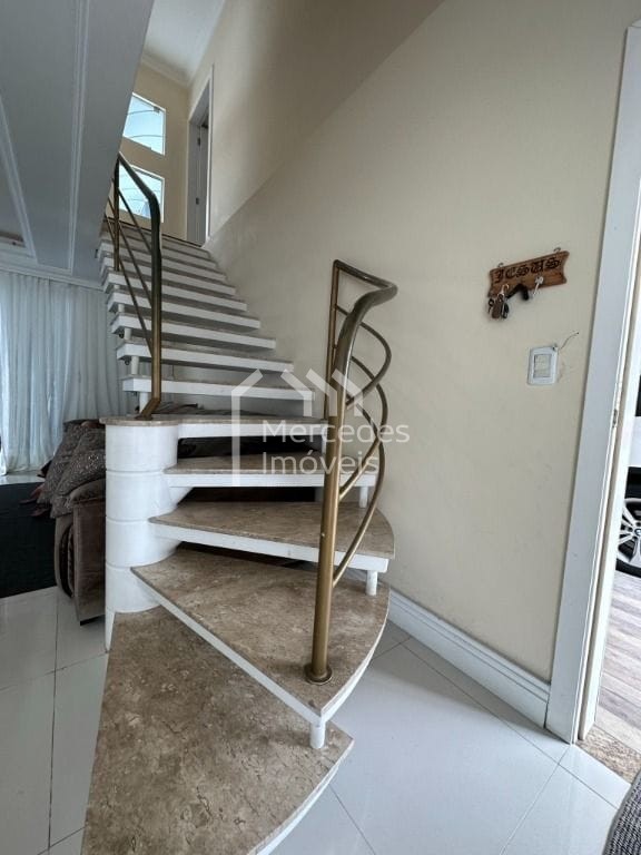 Foto 32 de Casa 1 suíte + 2 dorms à venda · São João, Itajaí · 300 m²