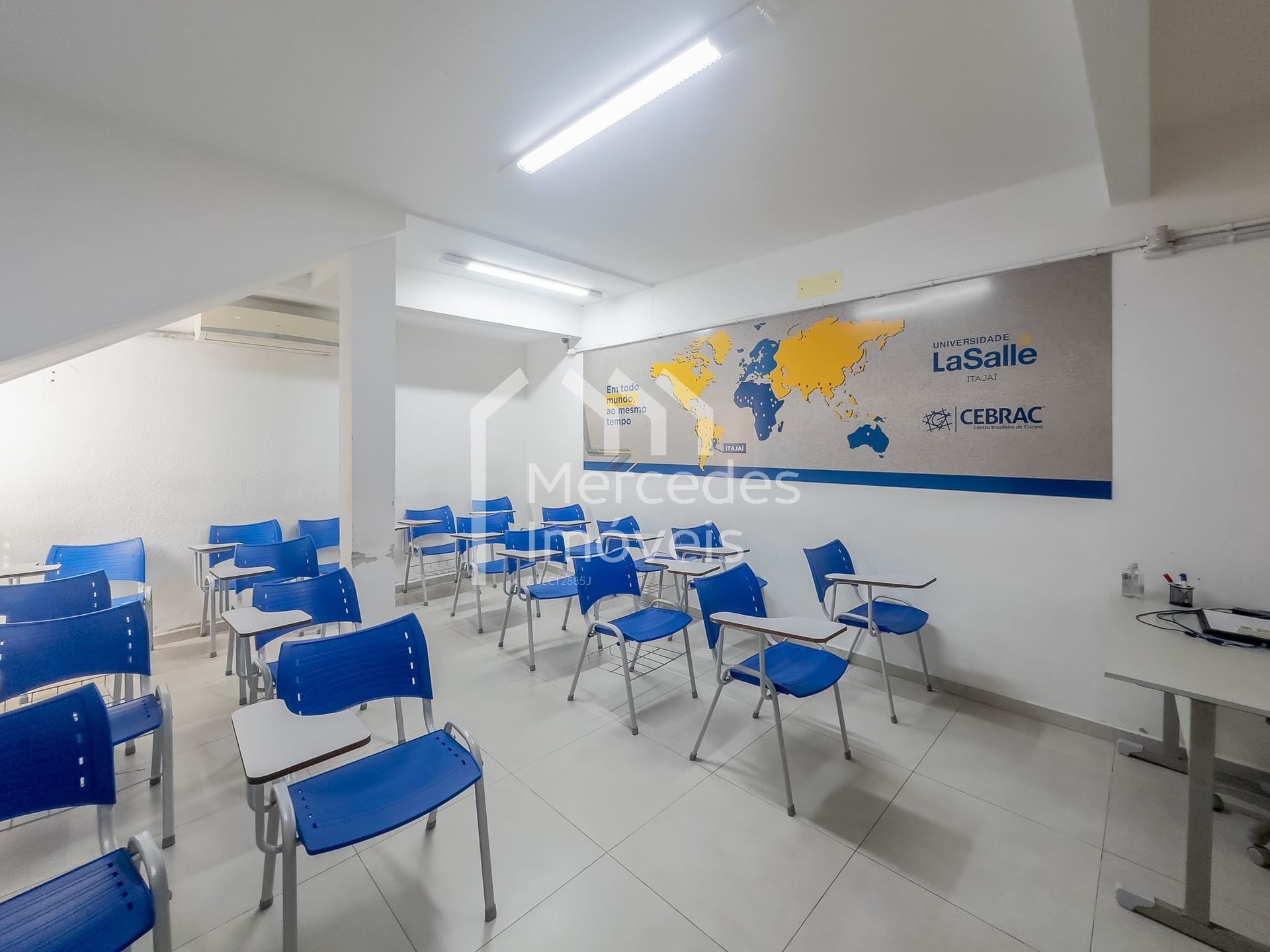 Foto 9 de Sala comercial à venda · Centro, Itajaí · 197 m²