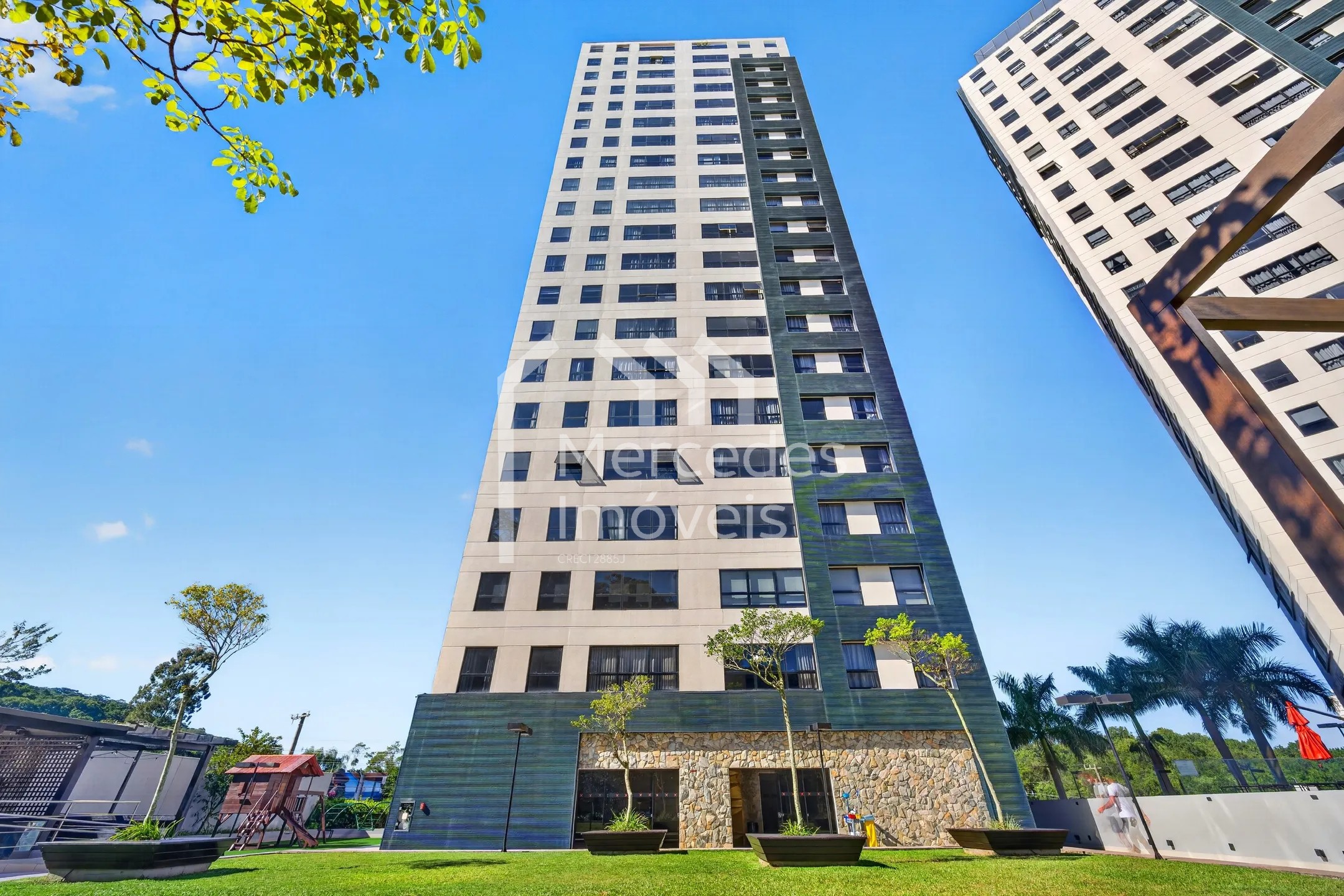Foto 4 de Apartamento 1 suíte + 1 dorm à venda · Praia Brava de Itajaí · MaxHaus