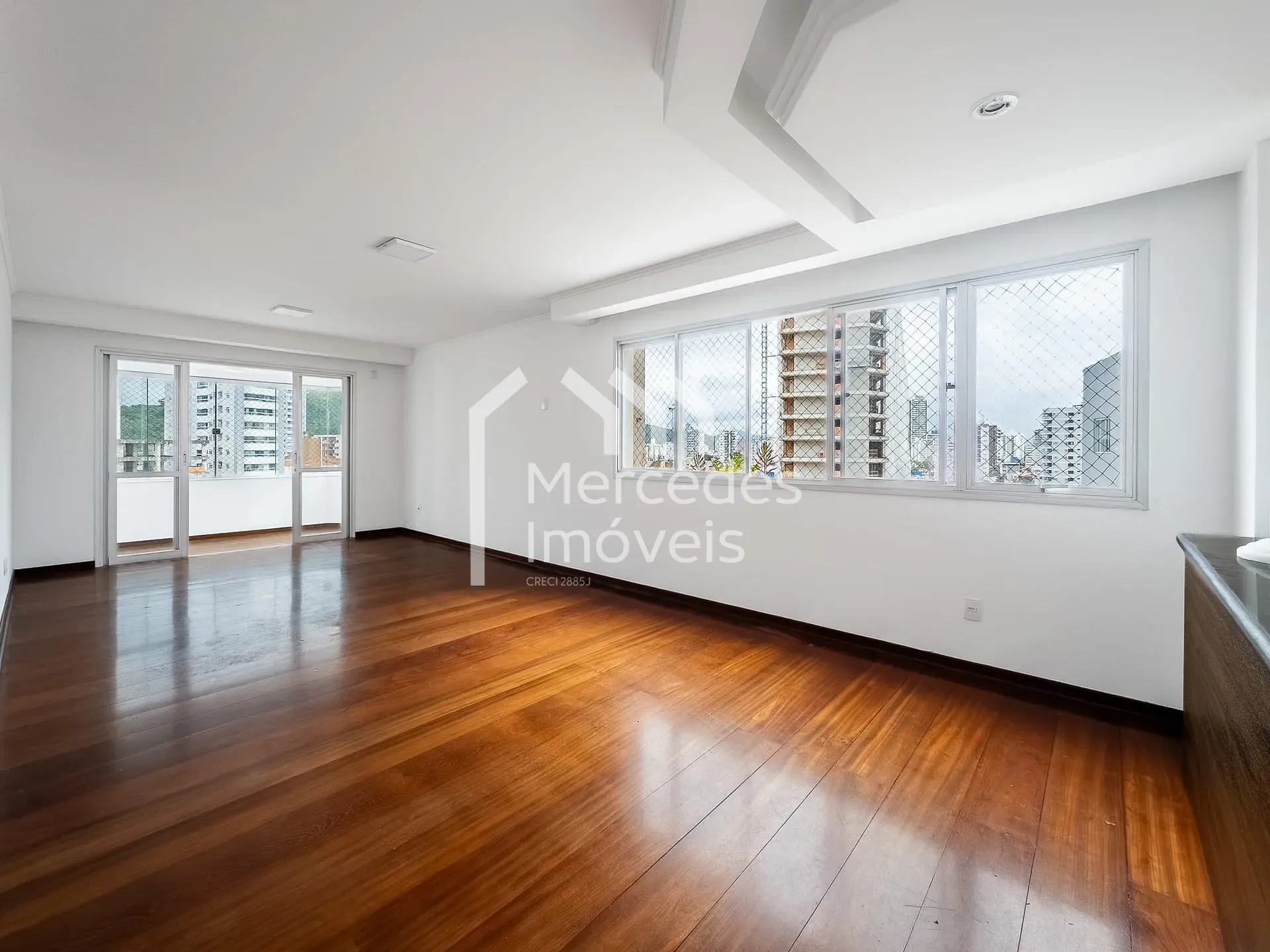 Foto 4 de Apartamento com 1 suíte + 2 dormitórios, 127m² à venda, Centro, Itajaí, SC