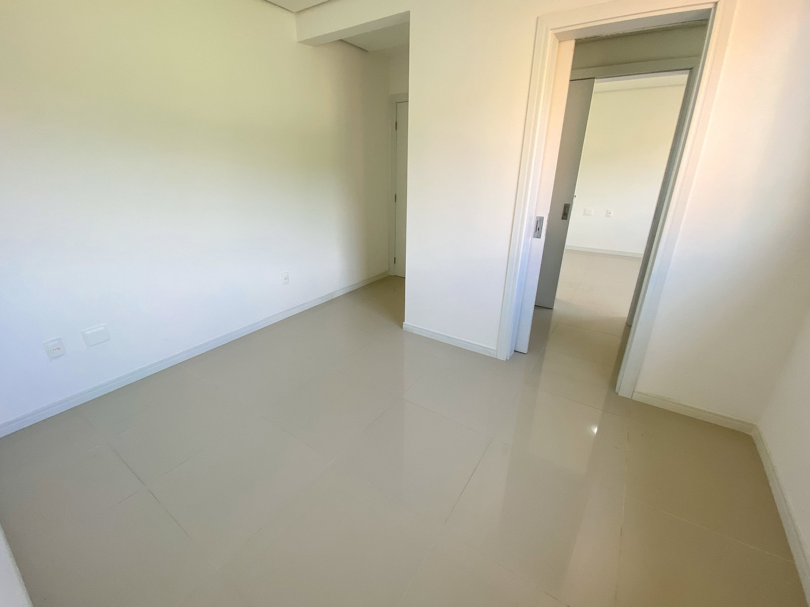 Foto 7 de Apartamento 3 Dormit. na Ressacada