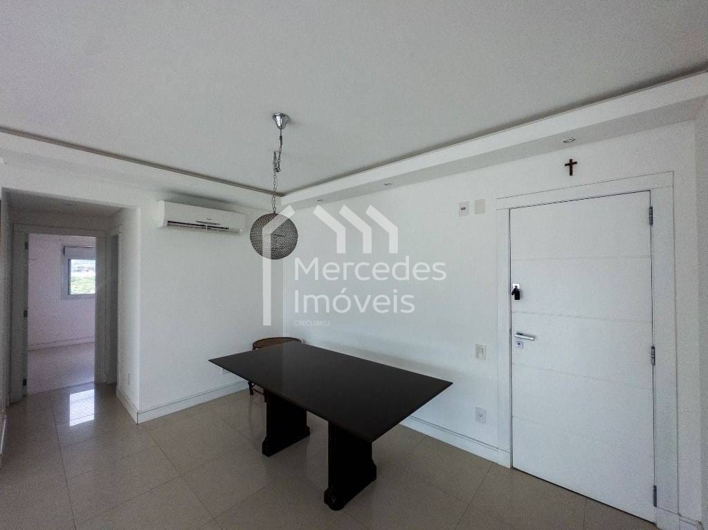 Foto 13 de Apartamento 1 suíte + 1 dorm à venda · Praia Brava de Itajaí · Dubai