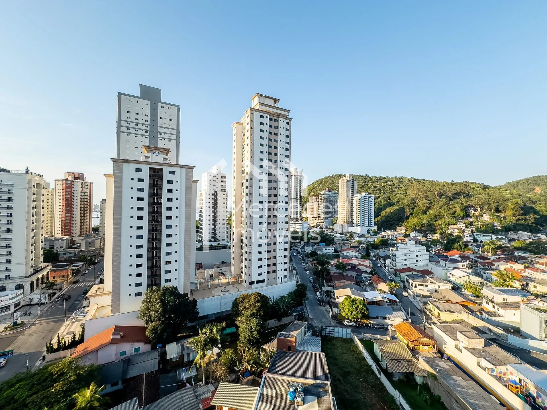 Foto 15 de Apartamento com 2 suítes à venda, 79.45 m² - Fazenda - Itajaí/SC