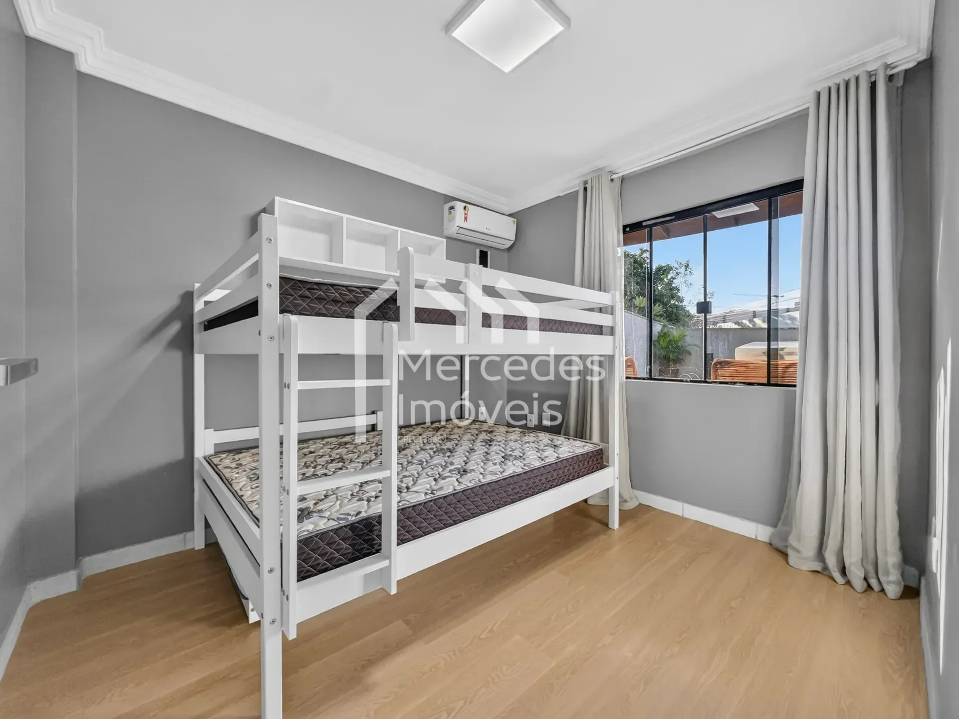 Foto 24 de Casa com 3 suítes + 1 dormitório à venda, 350 m² - Ariribá - Balneário Camboriú/SC