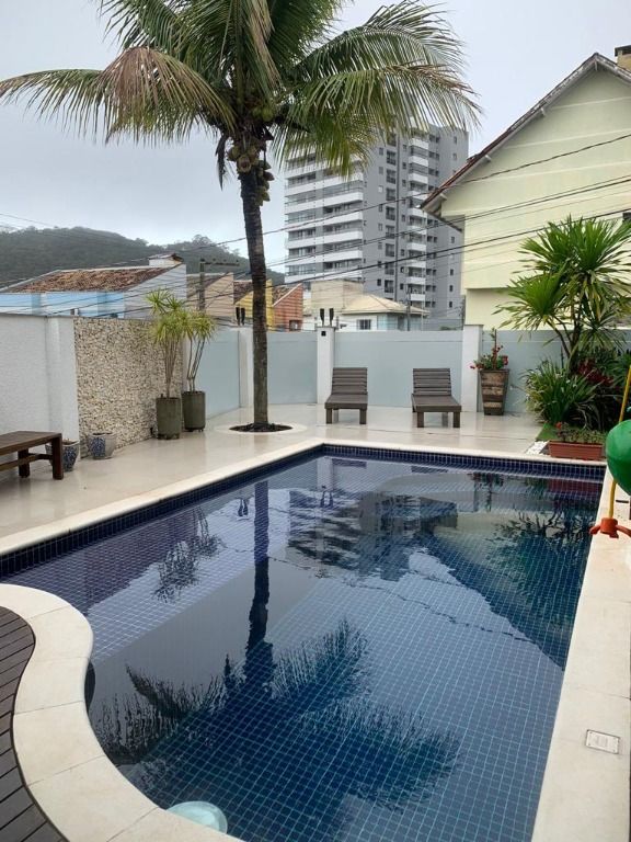 Foto 1 de Casa - Bairro Fazenda Itajaí