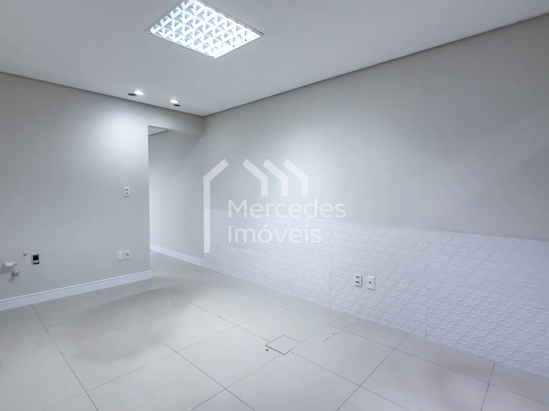Foto 14 de Sala comercial para alugar · Centro, Itajaí · 32 m²