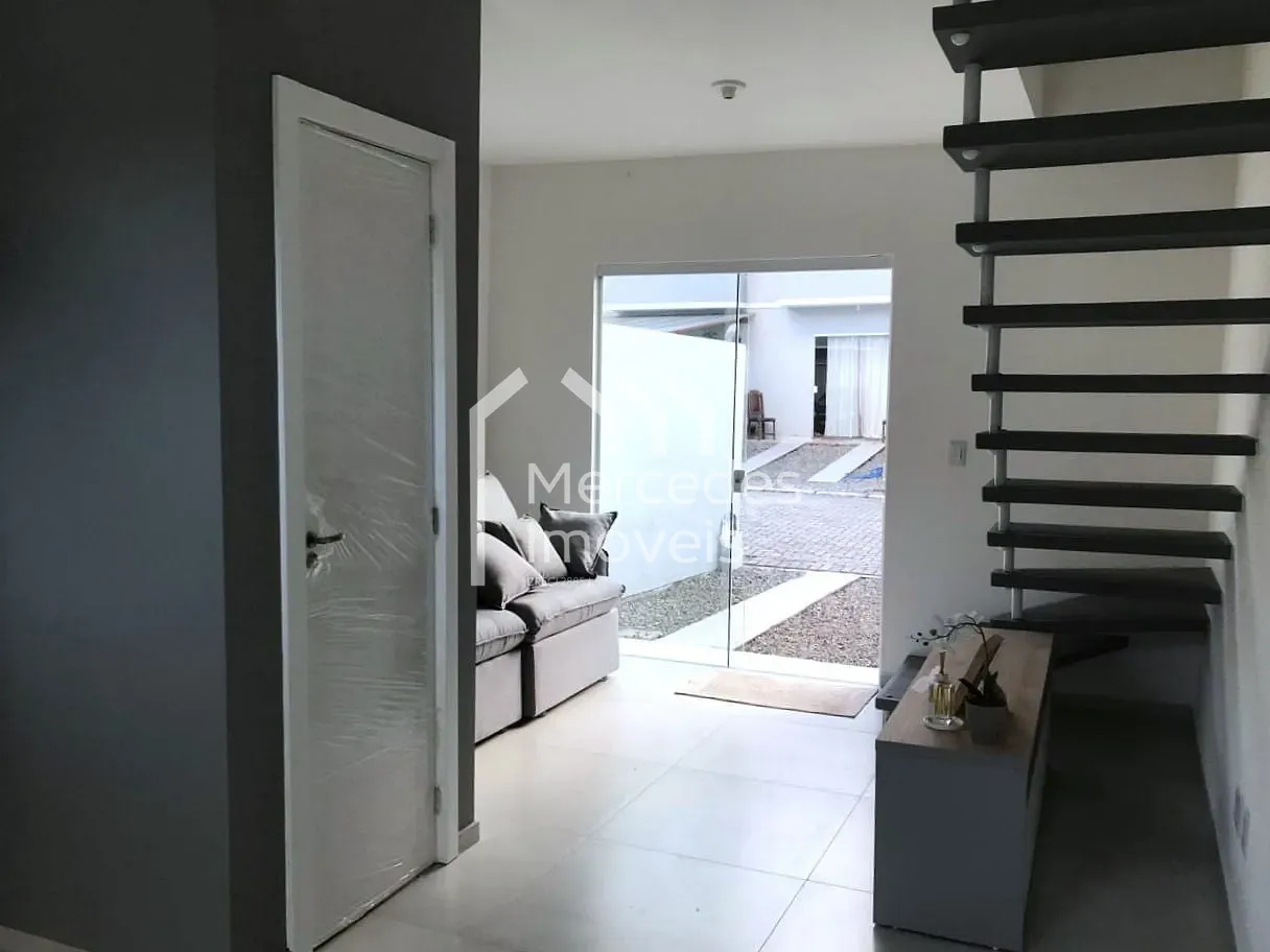 Foto 8 de Sobrado com 2 dormitórios à venda, 70 m² por R$ 365.000,00 - Espinheiros - Itajaí/SC
