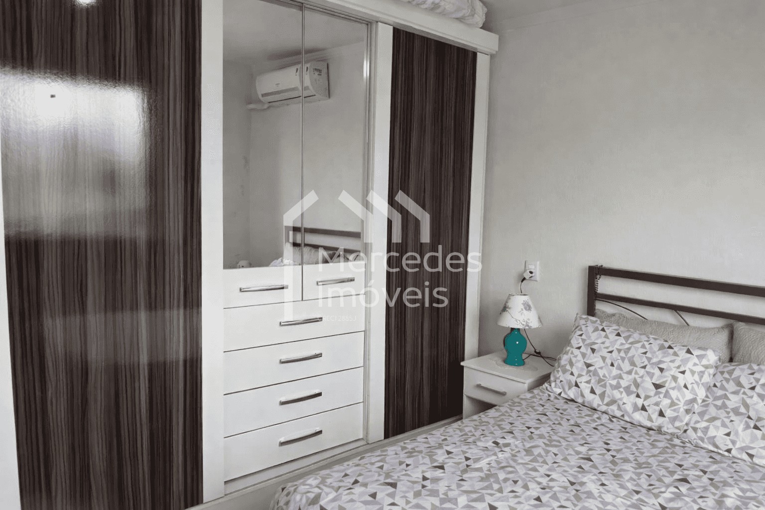 Foto 8 de Apartamento 1 suíte + 1 dorm à venda · Gravatá, Navegantes