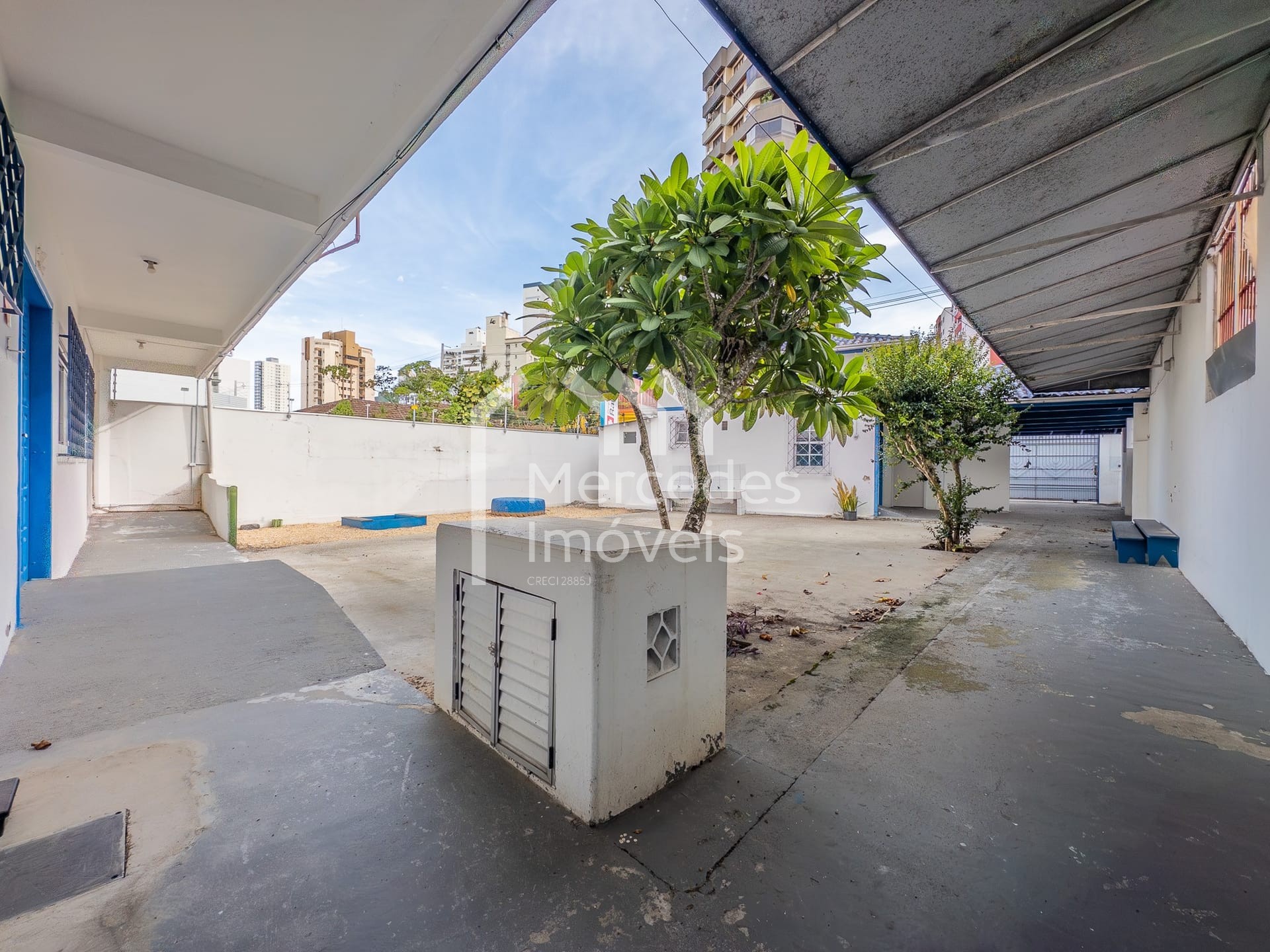 Foto 8 de Casa para alugar · Centro, Itajaí · 400 m²