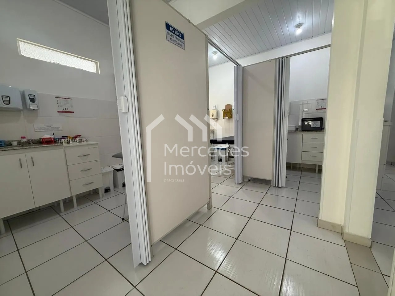 Foto 17 de Casa para alugar · Centro, Itajaí · 200 m²
