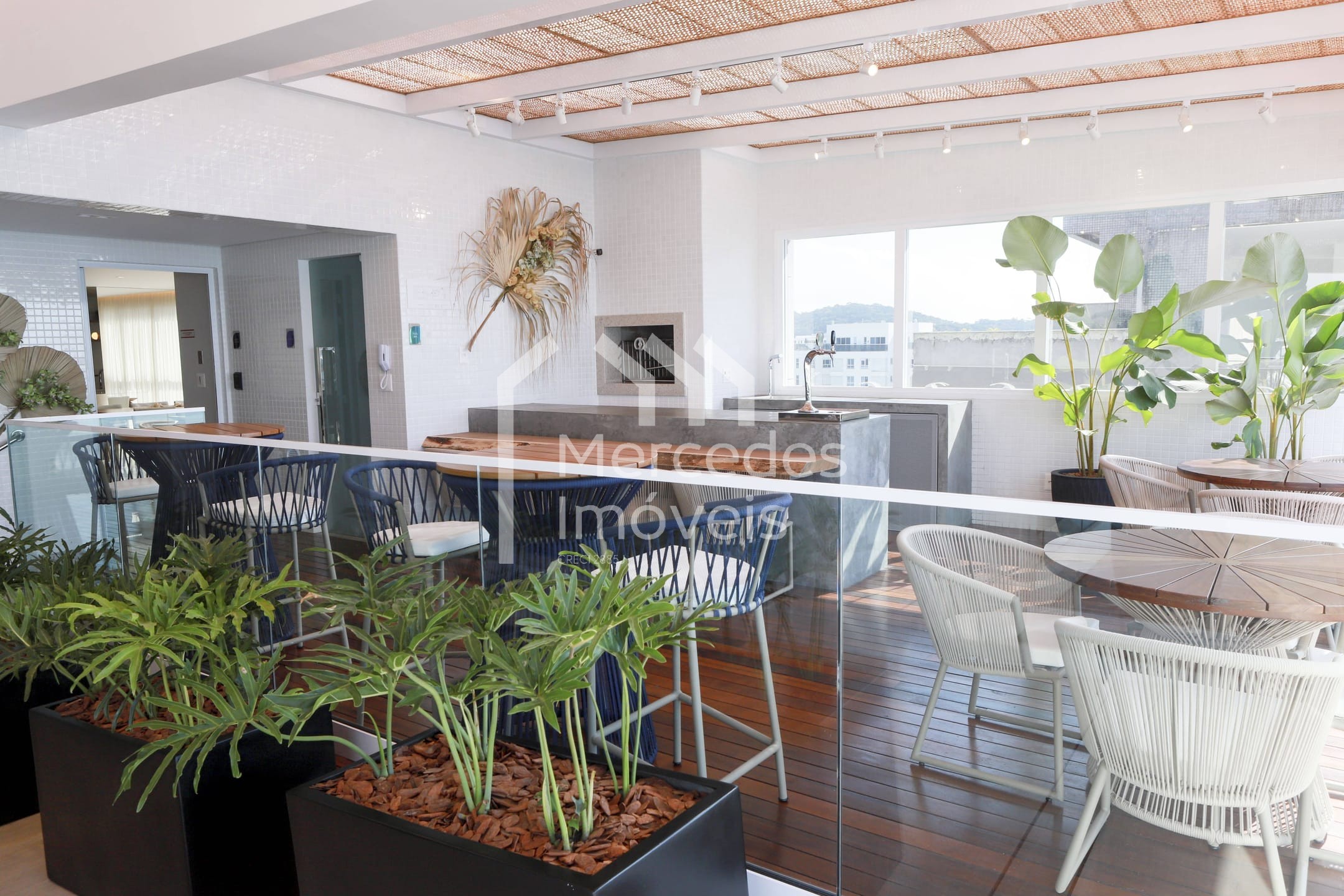 Foto 3 de Apartamento 3 suítes à venda · Praia Brava de Itajaí · LE BLANC · 300 m²
