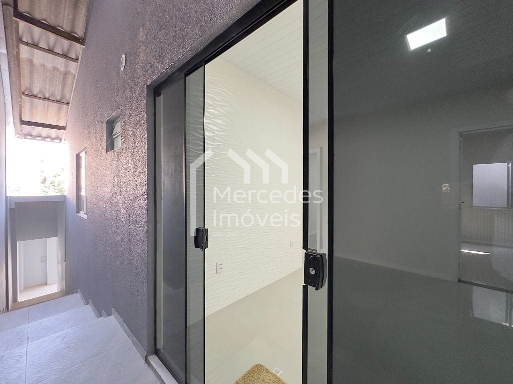 Foto 5 de Casa 1 suíte + 3 dorms à venda · Fazenda, Itajaí · 160 m²