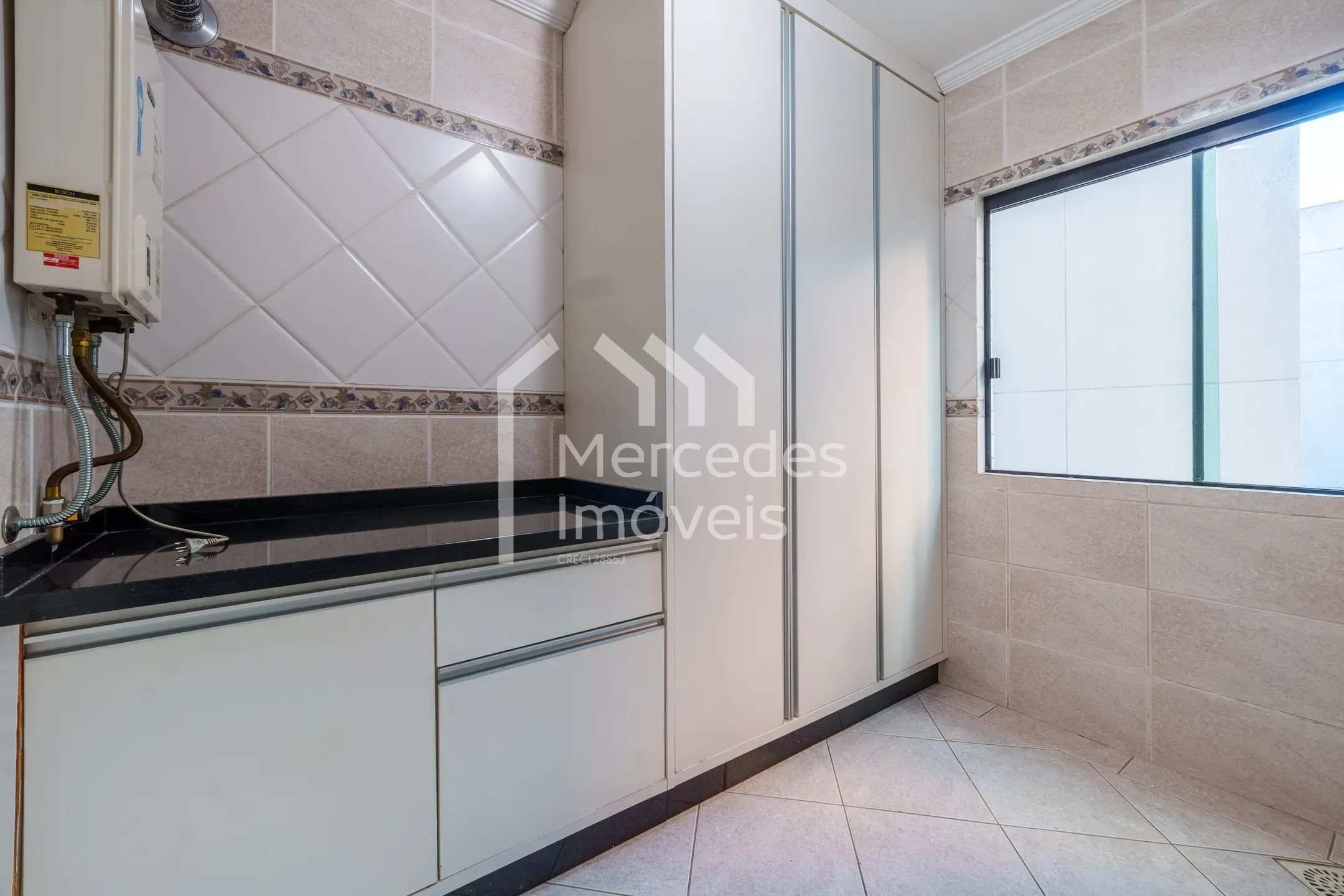 Foto 4 de Apartamento 3 suítes para alugar · Fazenda, Itajaí · SAINT MORITZ