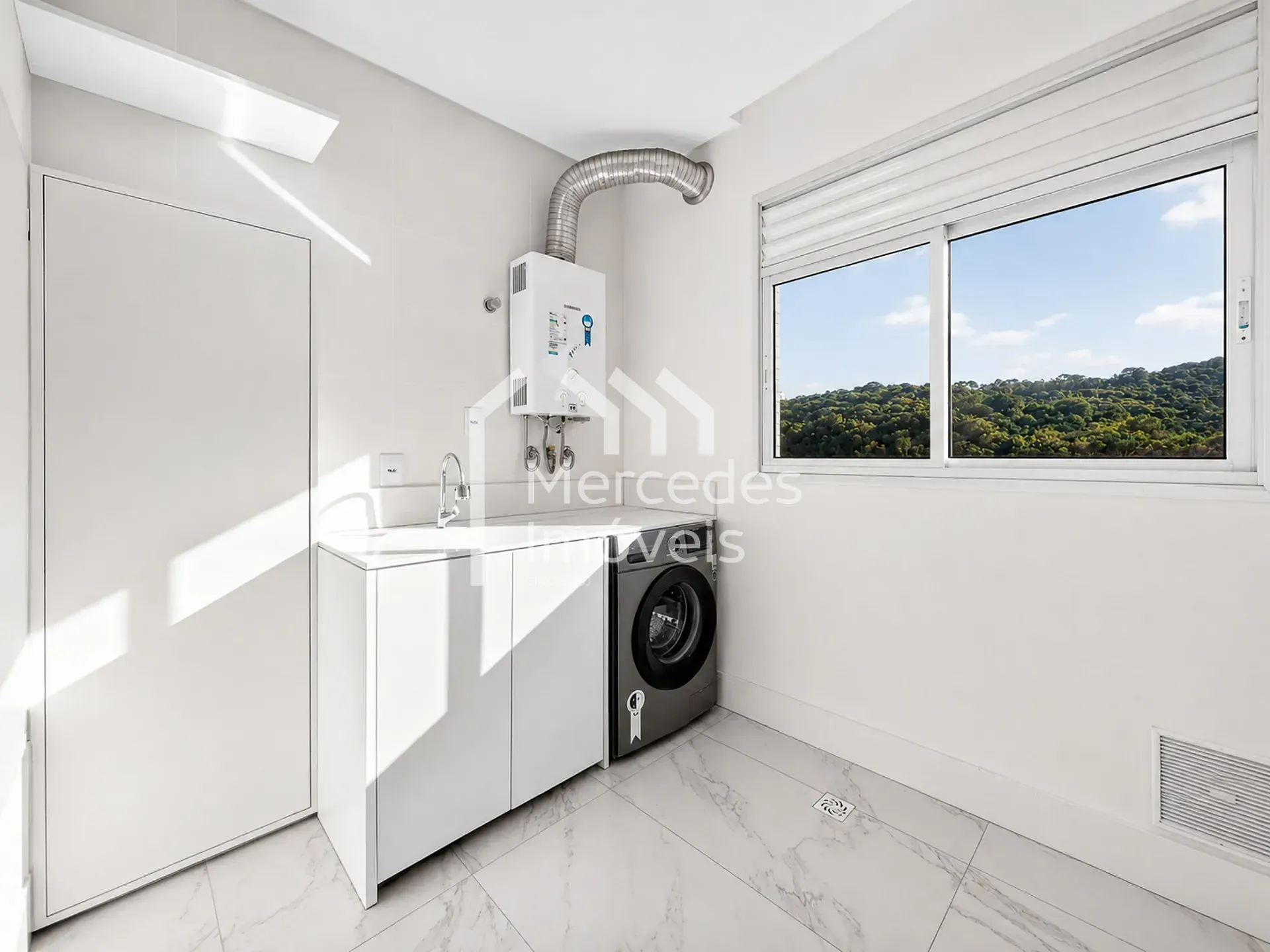 Foto 16 de Apartamento para locação mobiliado com 2 suítes, 2 vagas , Praia Brava de Itajaí, Itajaí, SC
