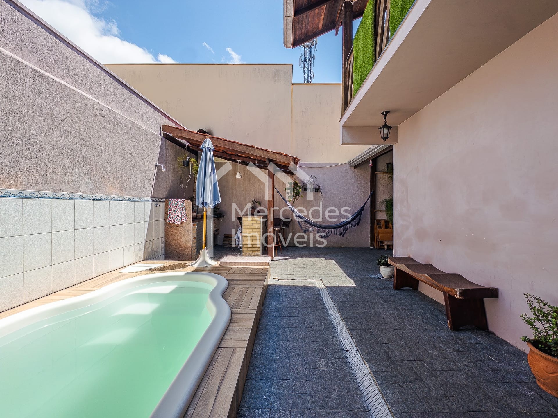 Foto 10 de Casa 1 suíte + 3 dorms à venda · Fazenda, Itajaí · 192 m²