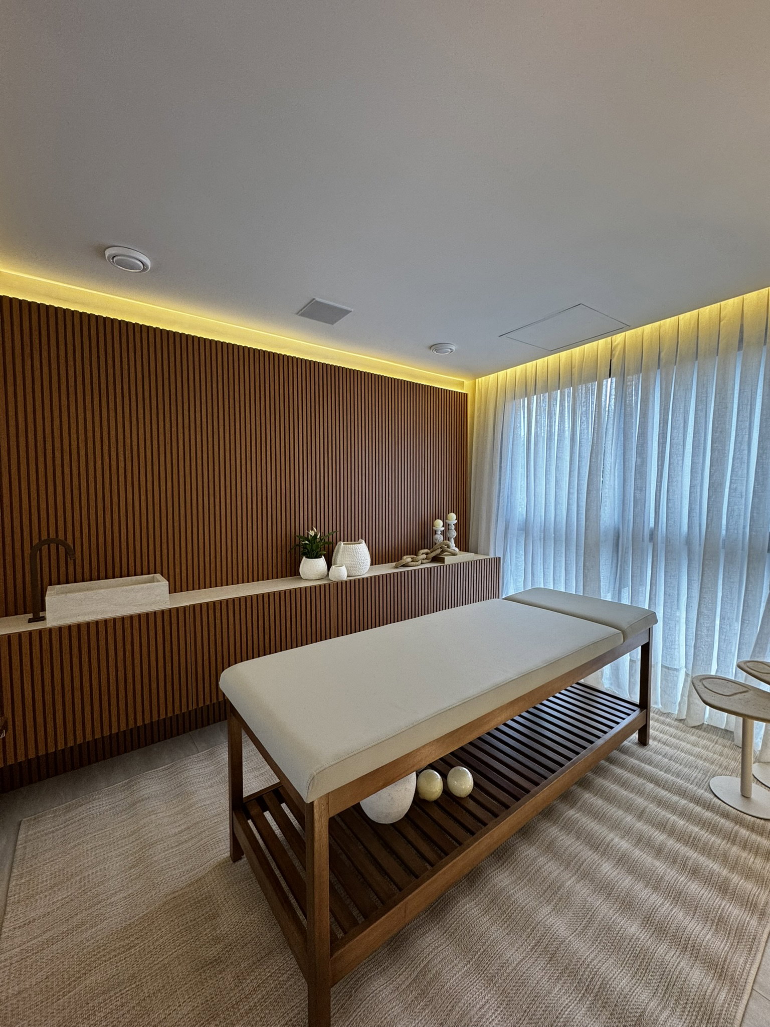 Foto 12 de Brava Sixteen