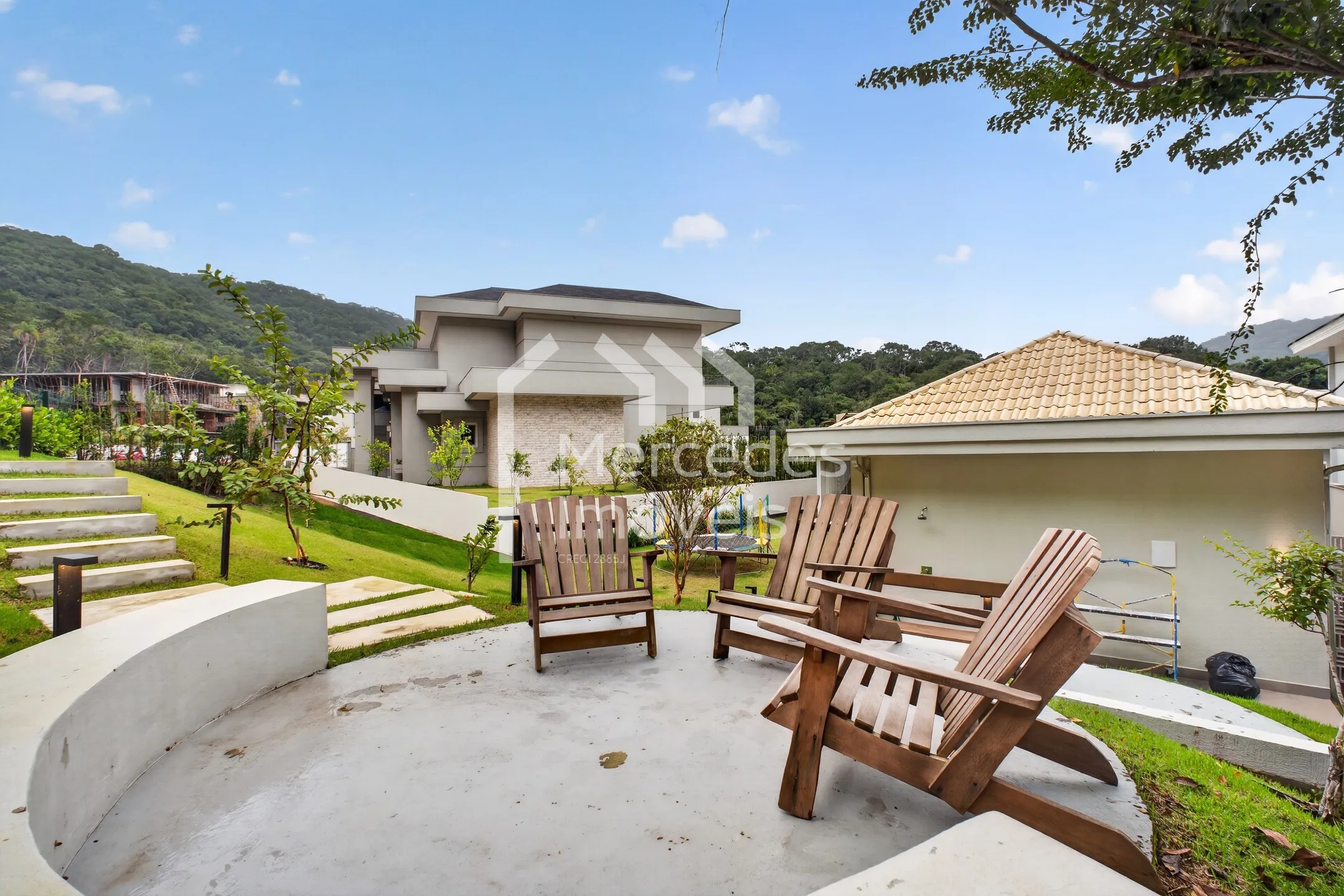 Foto 4 de Casa 3 suítes à venda · Ariribá, Balneário Camboriú