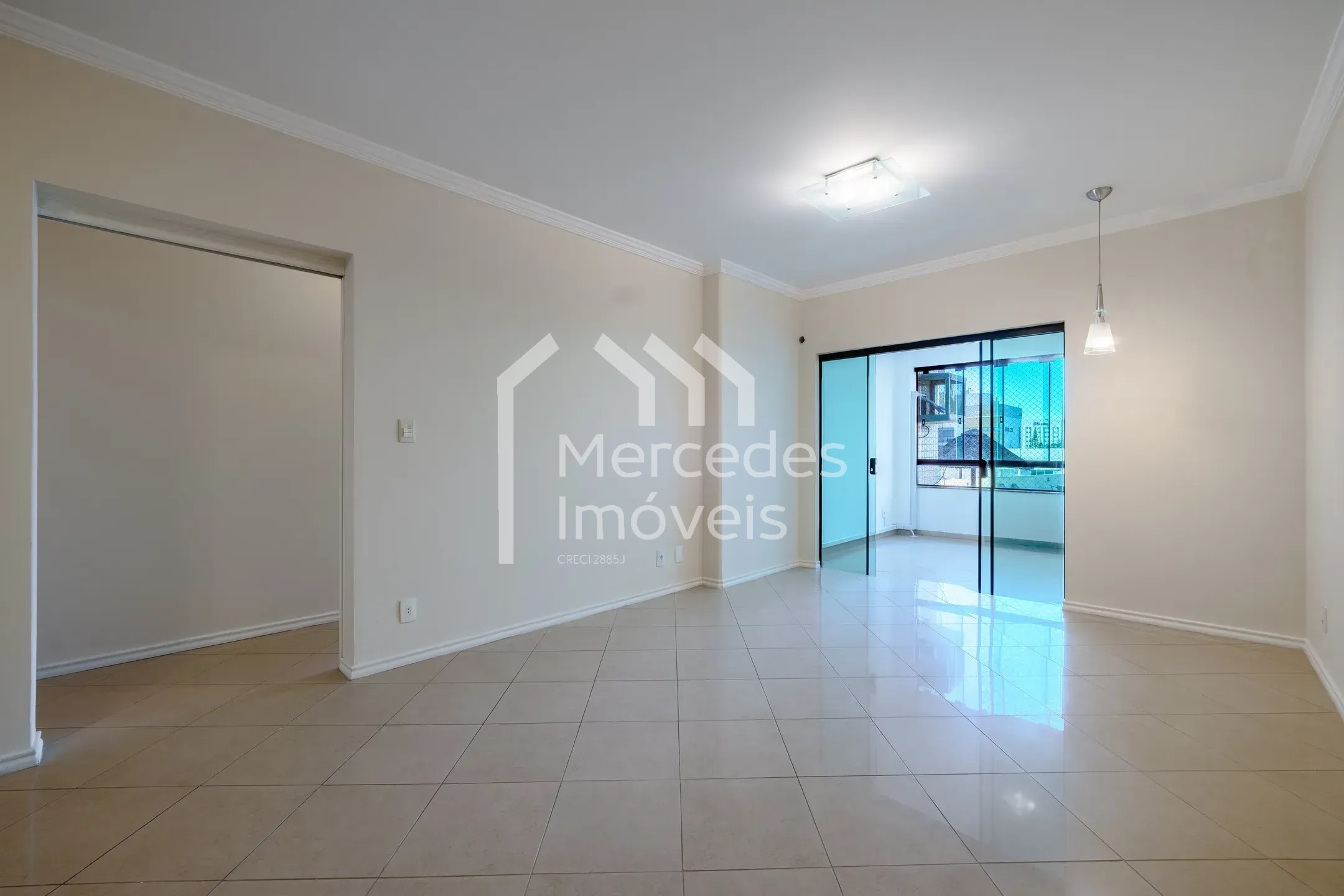 Foto 6 de Apartamento 3 suítes para alugar · Fazenda, Itajaí · SAINT MORITZ